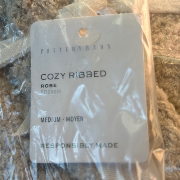 Cozy Ribbed Robe - Size Medium - Picture 5 of 5